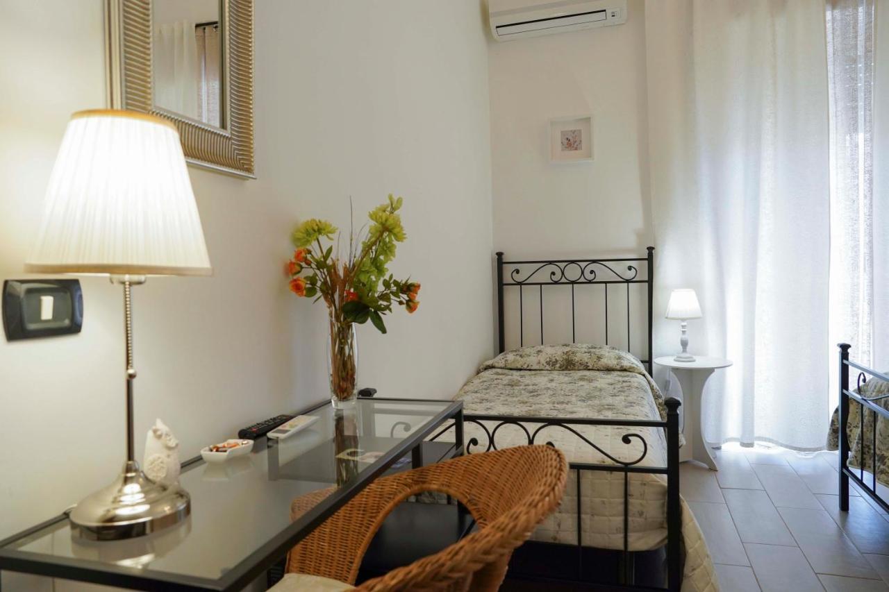 Bed and Breakfast Anthea Bb Napoli Exterior foto